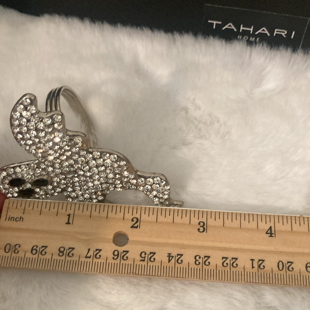 Tahari Rhinestone Ghost Napkin Rings Large - Picture 6 of 6